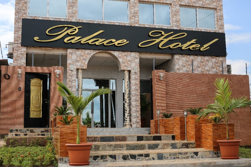 PALACE HOTEL